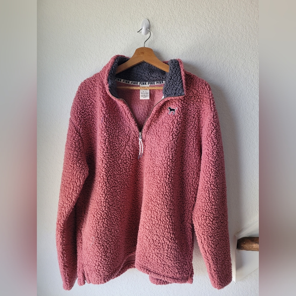 Victoria's Secret Pink Sherpa pullover - M